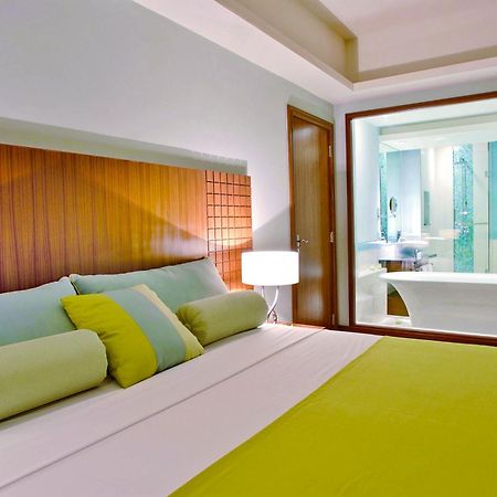 The Lighthouse Marina Resort Olongapo City Exteriör bild